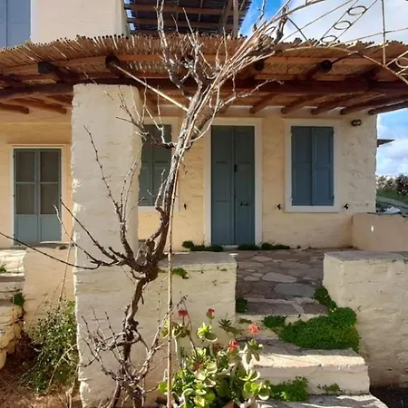 ξενωνασ μαρη بيت للعطل Chrousa