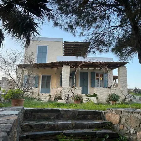 ξενωνασ μαρη بيت للعطل Chrousa